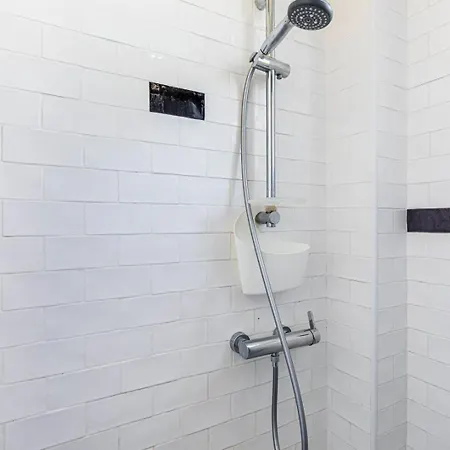 Guestready - Homey Hideaway In The * Parigi